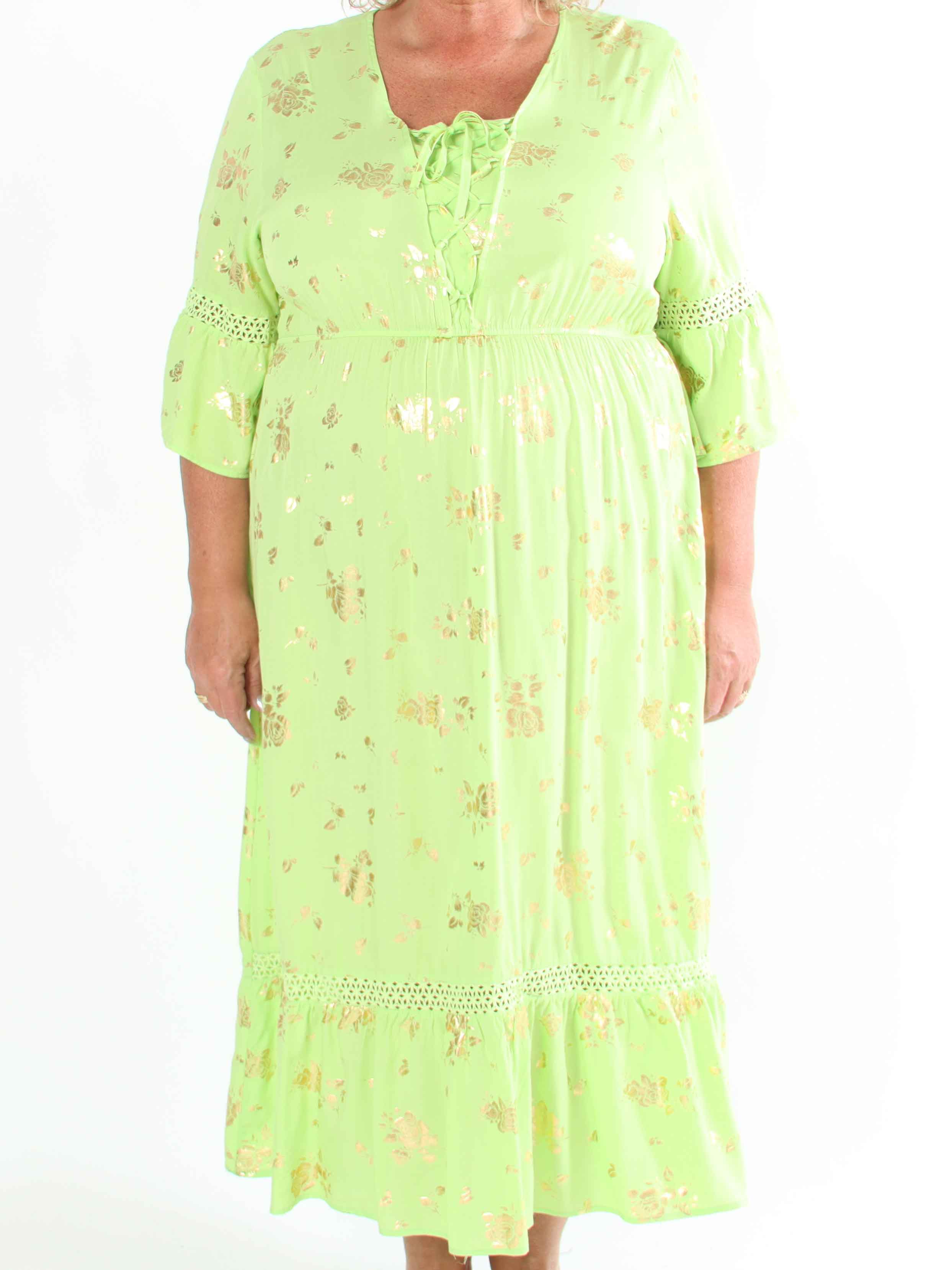 Pernilla - Kjole med guld blomster og broderinger